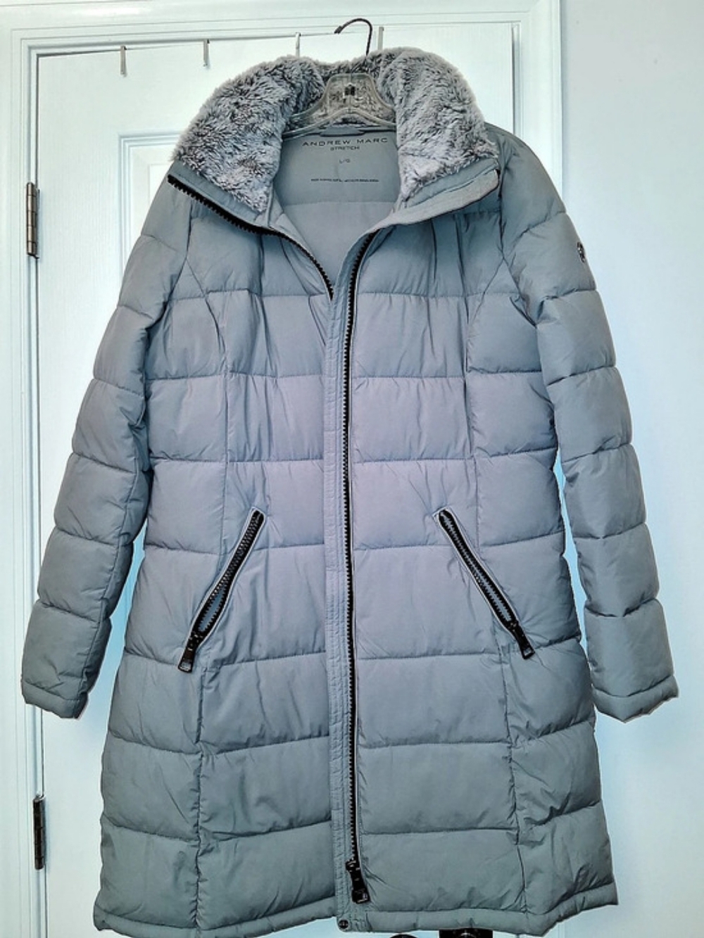 Andrew Marc Ladies Long Stretch Puffer Jacket Grey Large